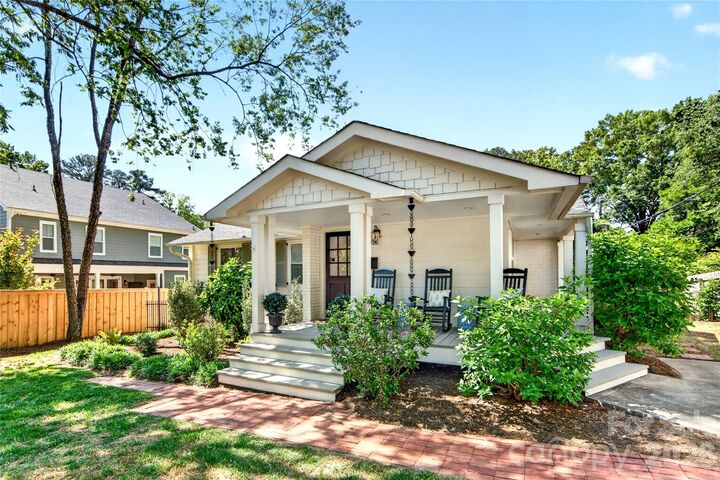 Property Photo:  536 Inwood Drive  NC 28209 