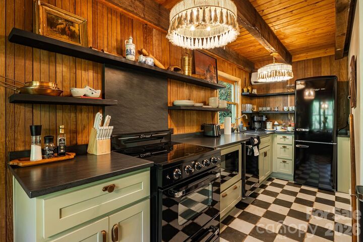 Property Photo: 155 Spivey Mountain Road NC 28806