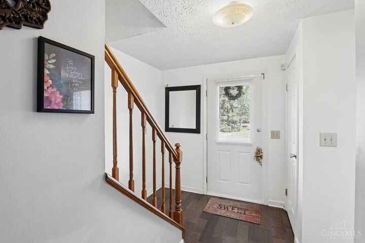Property Photo:  6668 Ashley Court  OH 45040 