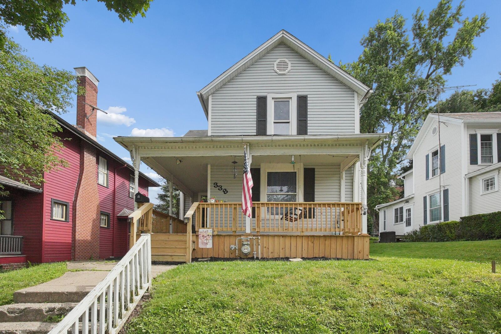 Property Photo:  338 King Street  OH 43130 