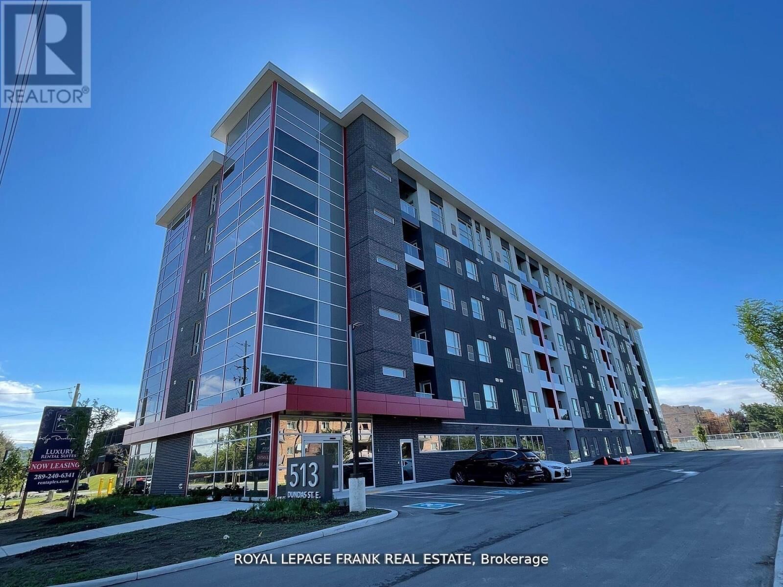 Property Photo:  513 Dundas Street East E2  ON L1N 0N4 