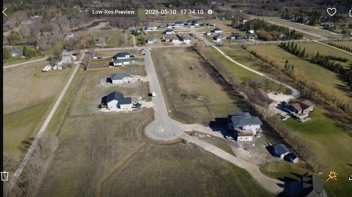 Property Photo:  15 Singh Place  MB R0E 0B2 