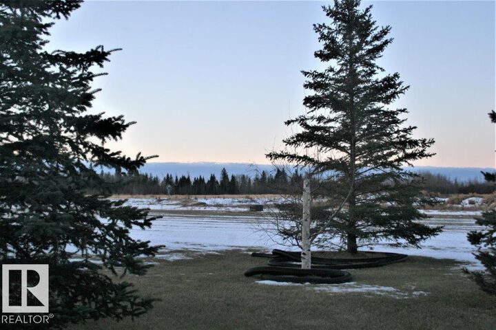 Property Photo:  59512 RR 255 13  AB T7P 2P4 