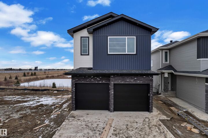 Property Photo: 21 Axelwood Crescent AB T7X 3C6