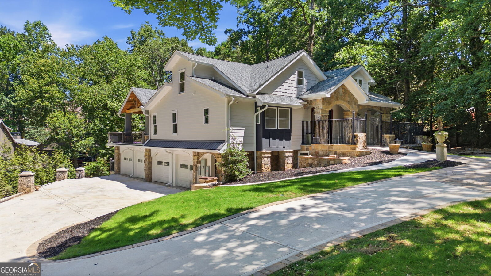 Property Photo: 4039 Tall Pine Drive GA 30062