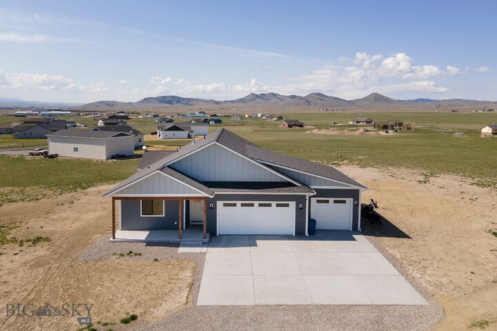 Property Photo:  152 Wheatland Meadows Drive  MT 59752 
