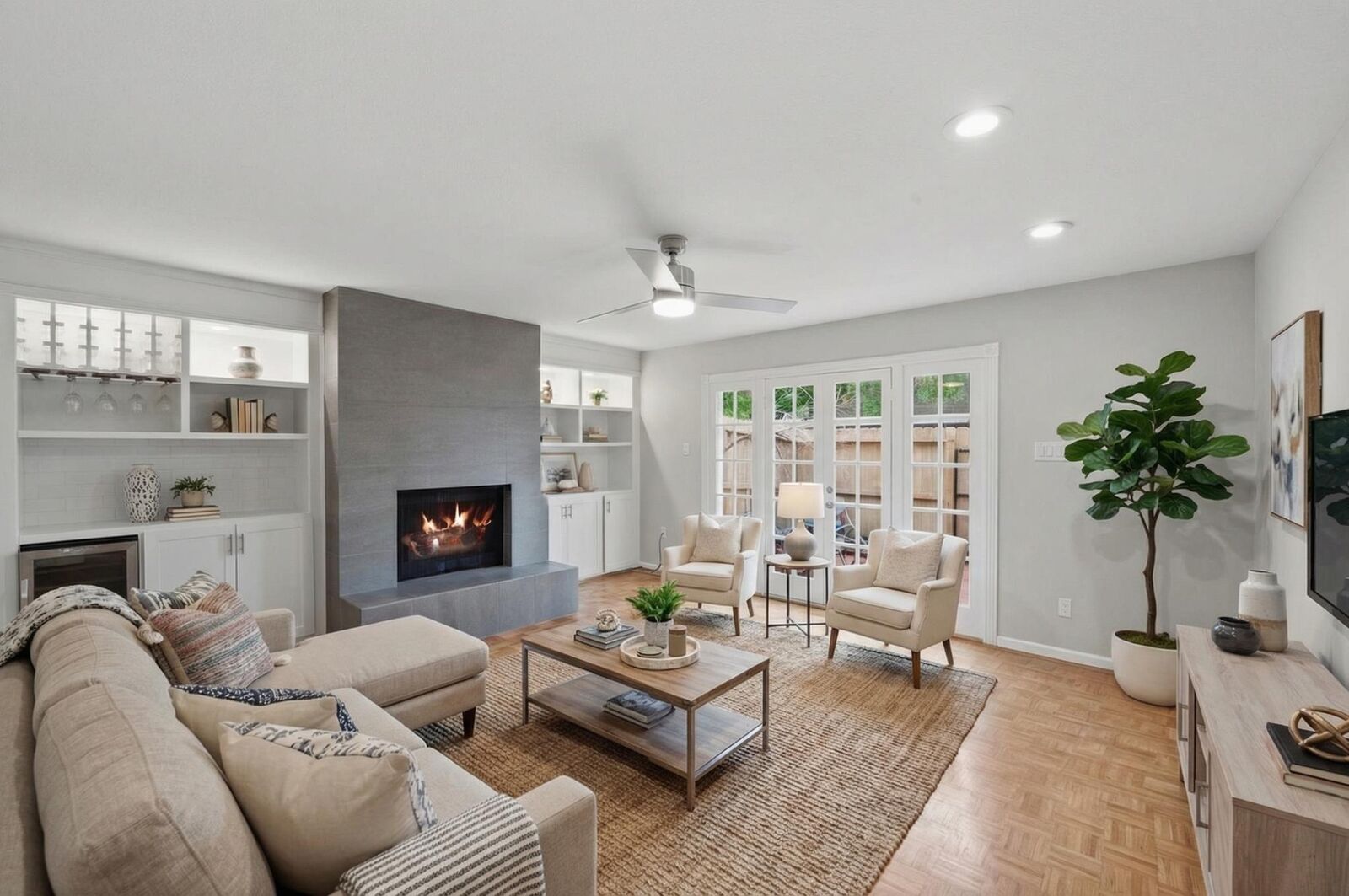 Property Photo:  10152 Longmont Drive 38/10  TX 77042 