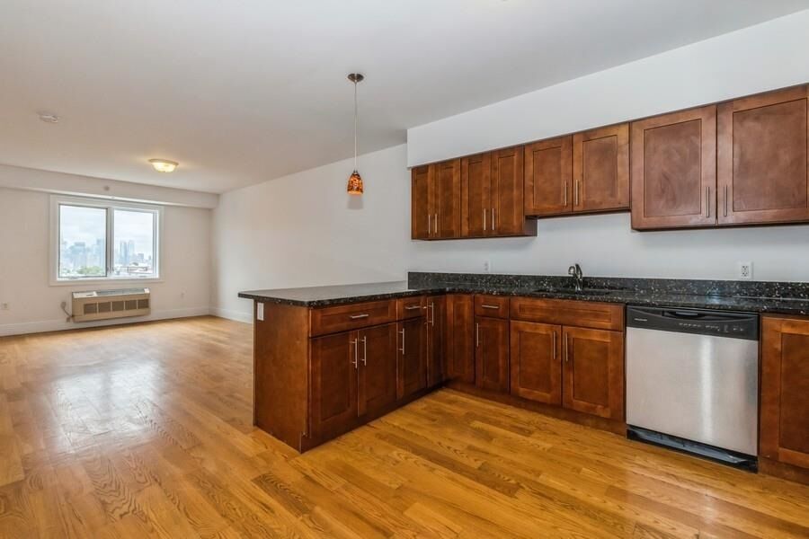 Property Photo:  125 43rd St 301  NJ 07087 