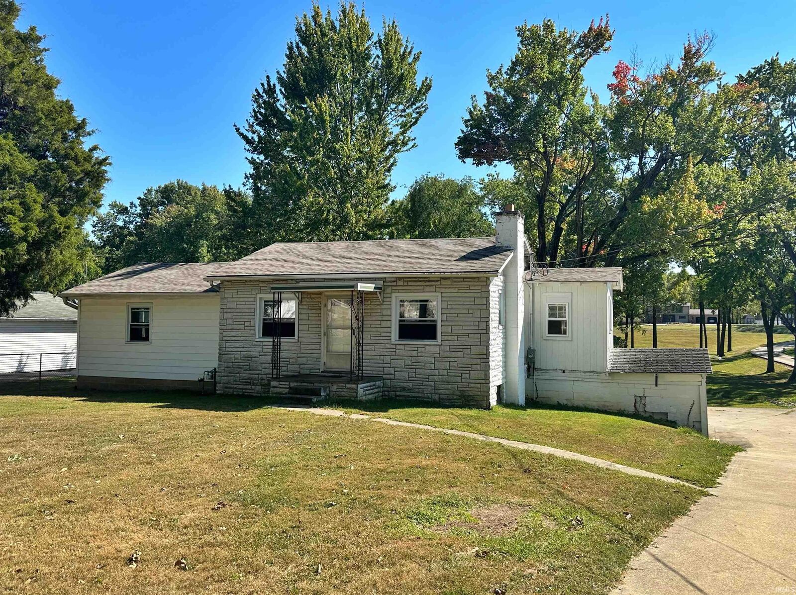 Property Photo:  2107 E National Highway  IN 47501 