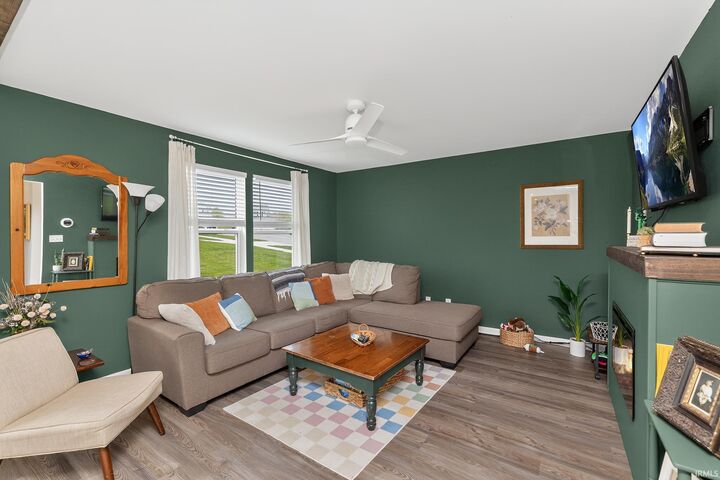 Property Photo:  85 Hepburn Way  IN 46304-4003 
