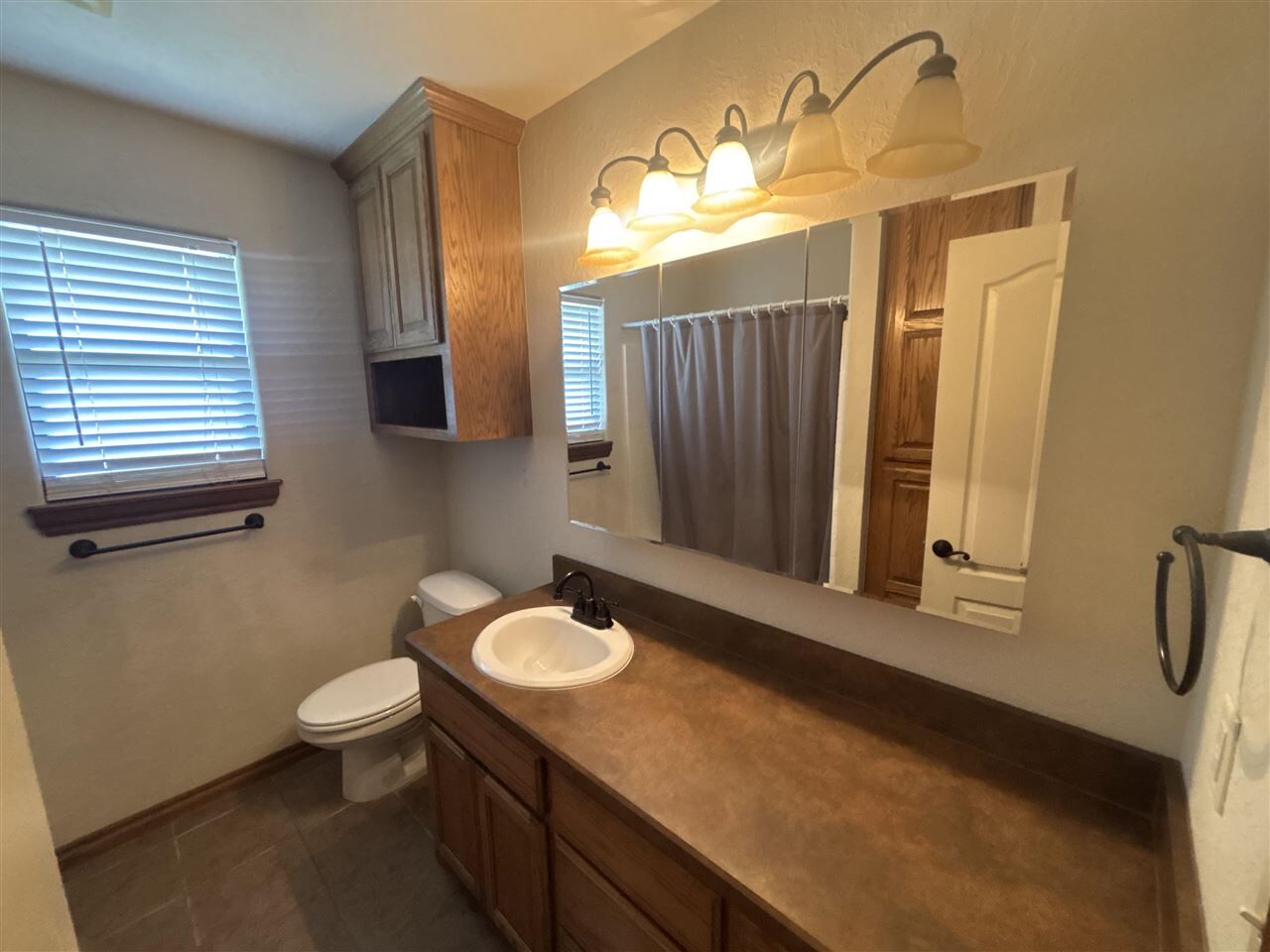 Property Photo:  1215 Hershel Dr  OK 73538 