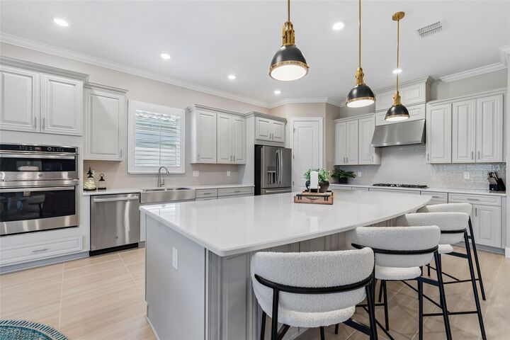 Property Photo:  4795 Freccia Loop  FL 33543 