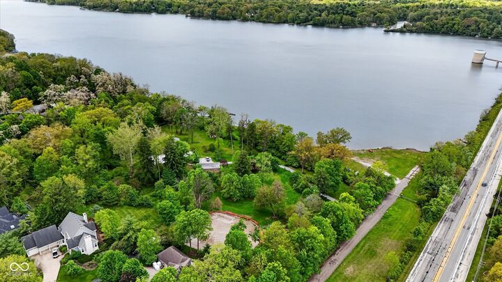 Property Photo:  5566 Bay Landing Court  IN 46254 