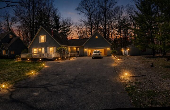 Property Photo:  124 Winding Drive  MI 48629 