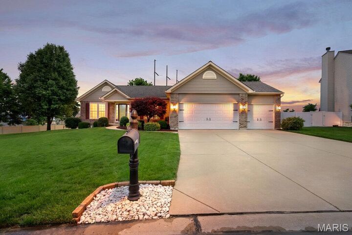 Property Photo:  8110 Glen Arbor Drive  MO 63367 