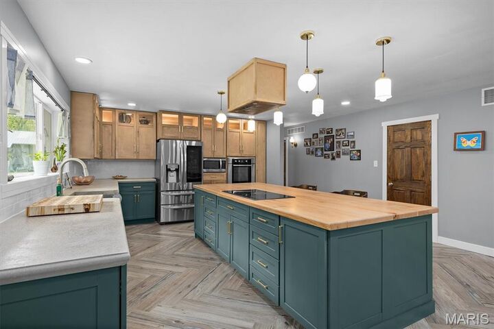 Property Photo:  103 Alpine Lane  IL 62232 