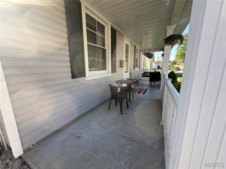 Property Photo:  308 N Ohio Street  MO 63755 