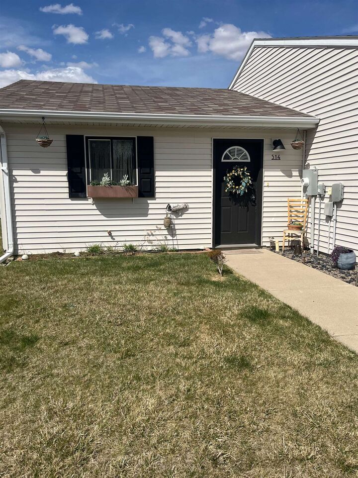 Property Photo:  514 NW 27th Ave  ND 58703 