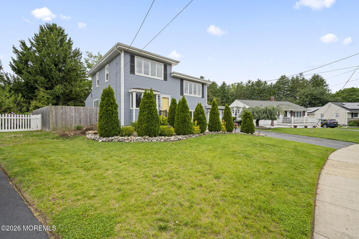 Property Photo:  13 Mallory Way  NJ 08610 