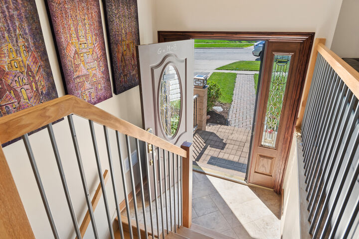 Property Photo:  770 Easy Street  IL 60139 