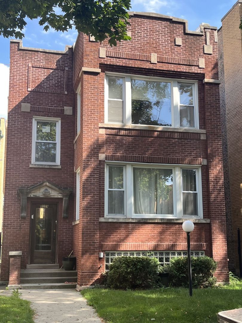 Property Photo:  8019 S Vernon Avenue 2  IL 60619 