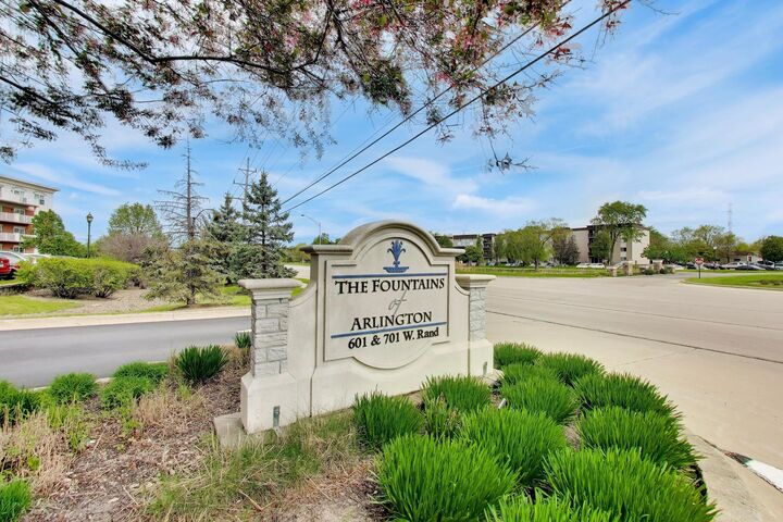 Property Photo:  601 W Rand Road 201  IL 60004 