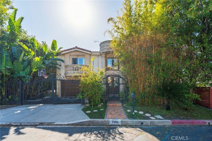 Property Photo:  3259 Malcolm  CA 90034 