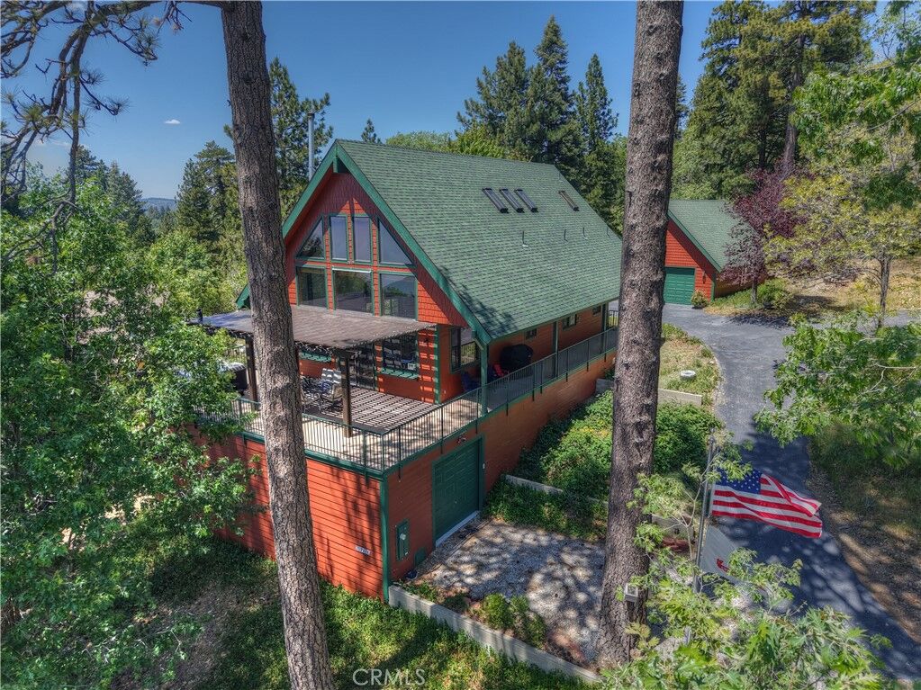 Property Photo: 30 Park Drive CA 92382