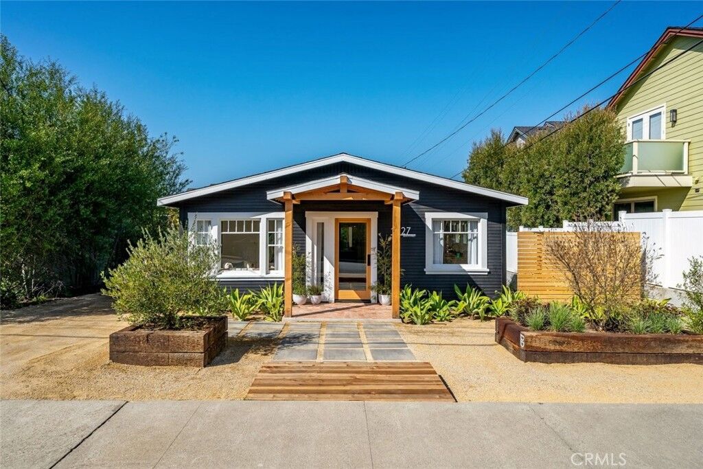 Property Photo: 1427 Beach CA 93401