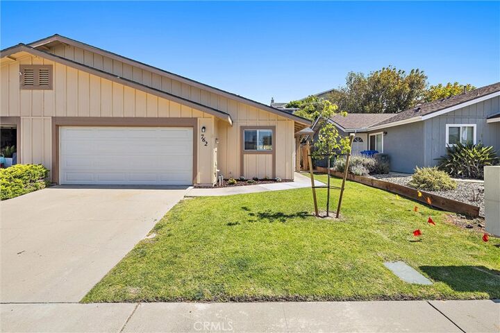 Property Photo:  762 White Oak Blvd  CA 93449 