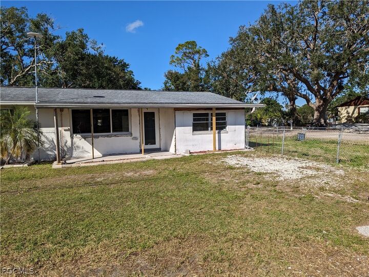 Property Photo:  1802 Atlantic Avenue  FL 33903 