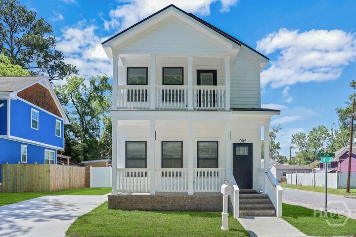 Property Photo: 1005 E 35th Street GA 31401