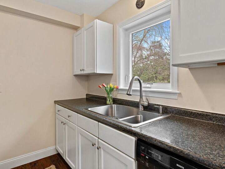 Property Photo:  120 Lori Lane  VT 05408 