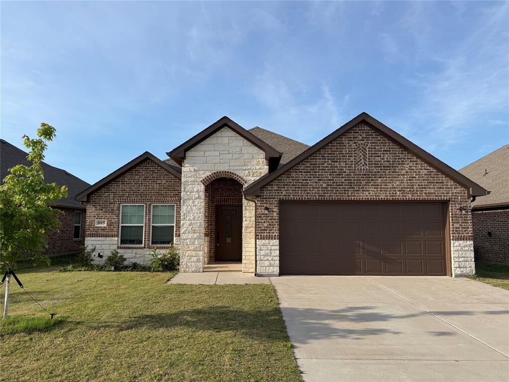 Property Photo:  805 Hardaway Lane  TX 75402 