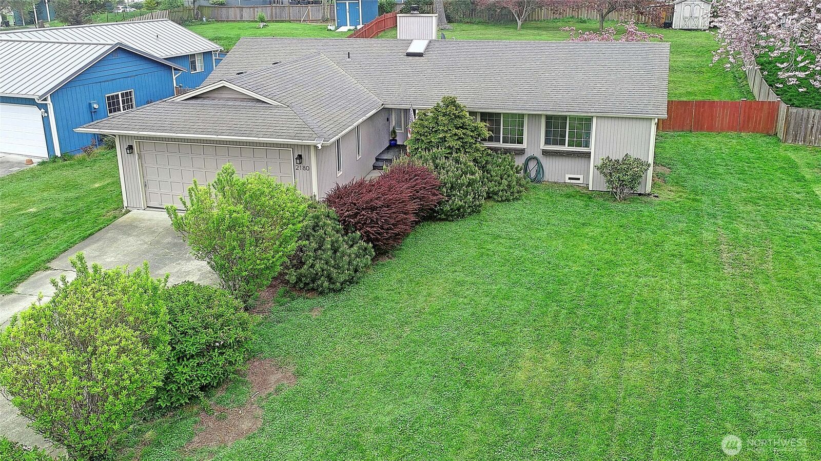 Property Photo:  2180  Westwood Place  WA 98277 