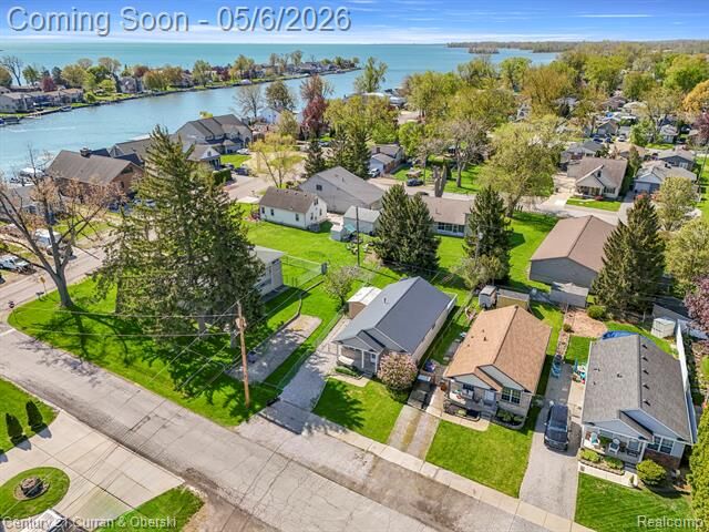 Property Photo:  13230 Delavern Street  MI 48173 