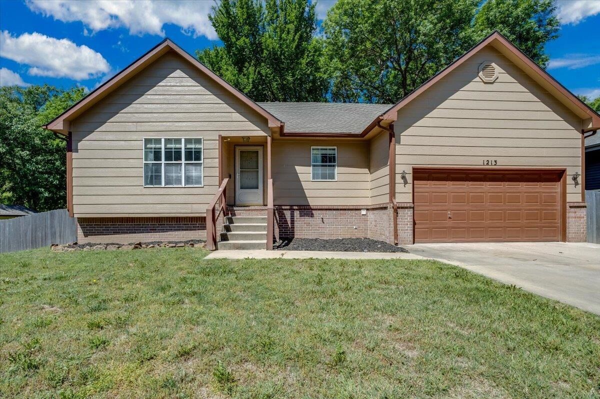 Property Photo: 1213 N Wild Turkey KS 67037