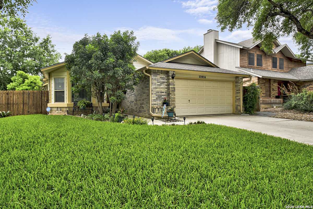 Property Photo:  13914 Laurel Hollow Dr  TX 78232 