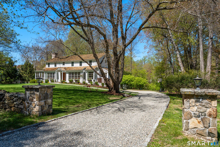 Property Photo:  10 Sprucewood Lane  CT 06880 