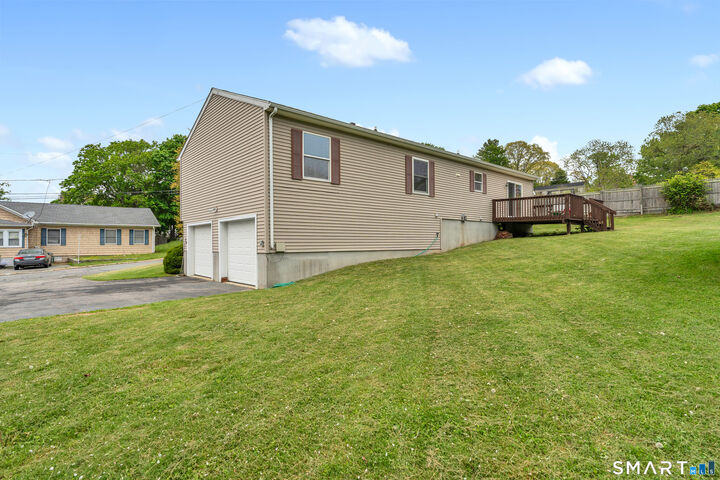 Property Photo:  37 Third Avenue  CT 06385 