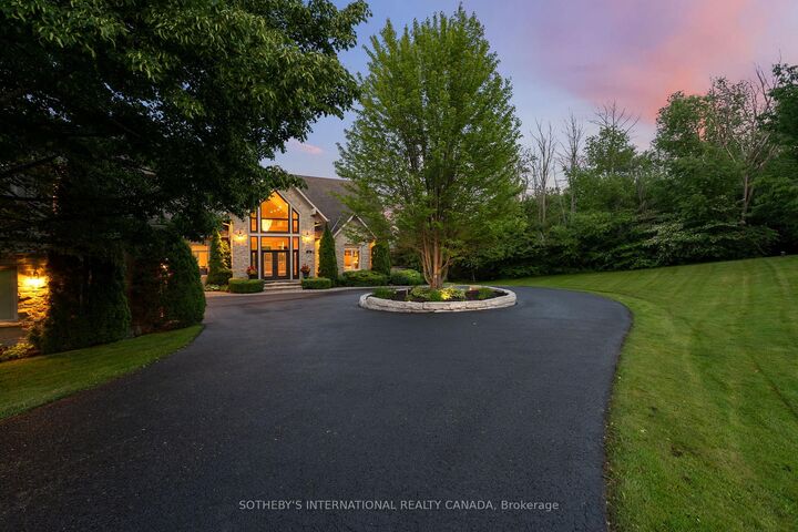 Property Photo: 12 Island View Court ON L9L 1R6