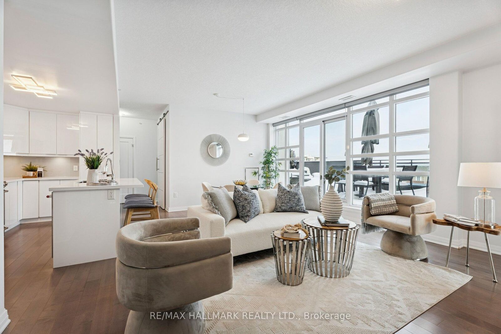 Property Photo: 10 Concord Place 409 ON L3M 0G6
