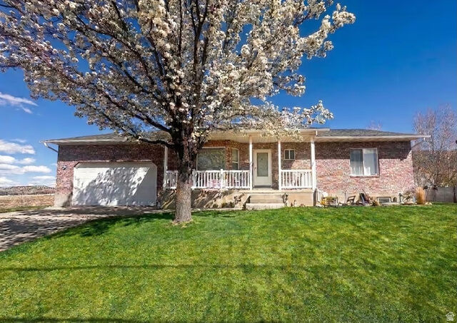 Property Photo:  725 S 300 E  UT 84627 