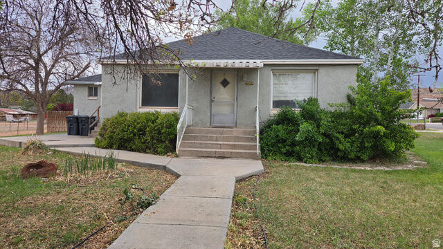 Property Photo:  208 S 400 W  UT 84701 