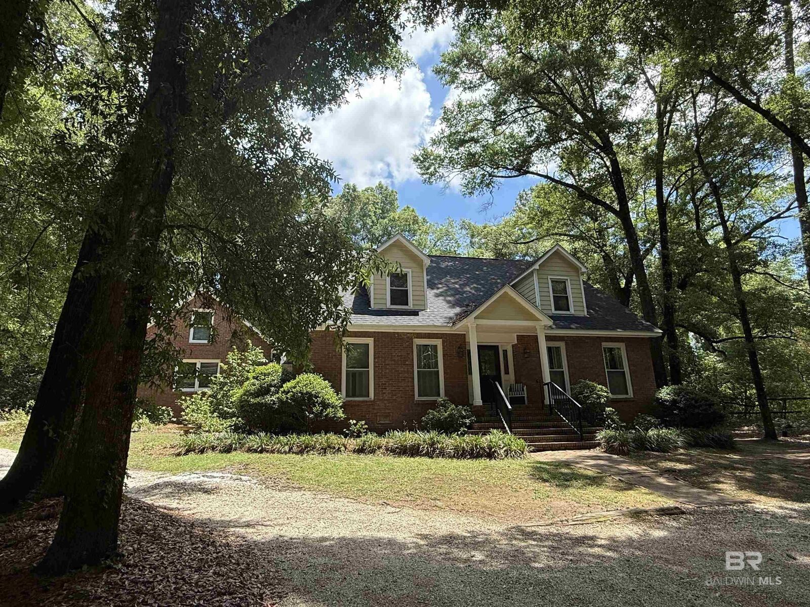 Property Photo: 676 Colonial Drive AL 36532
