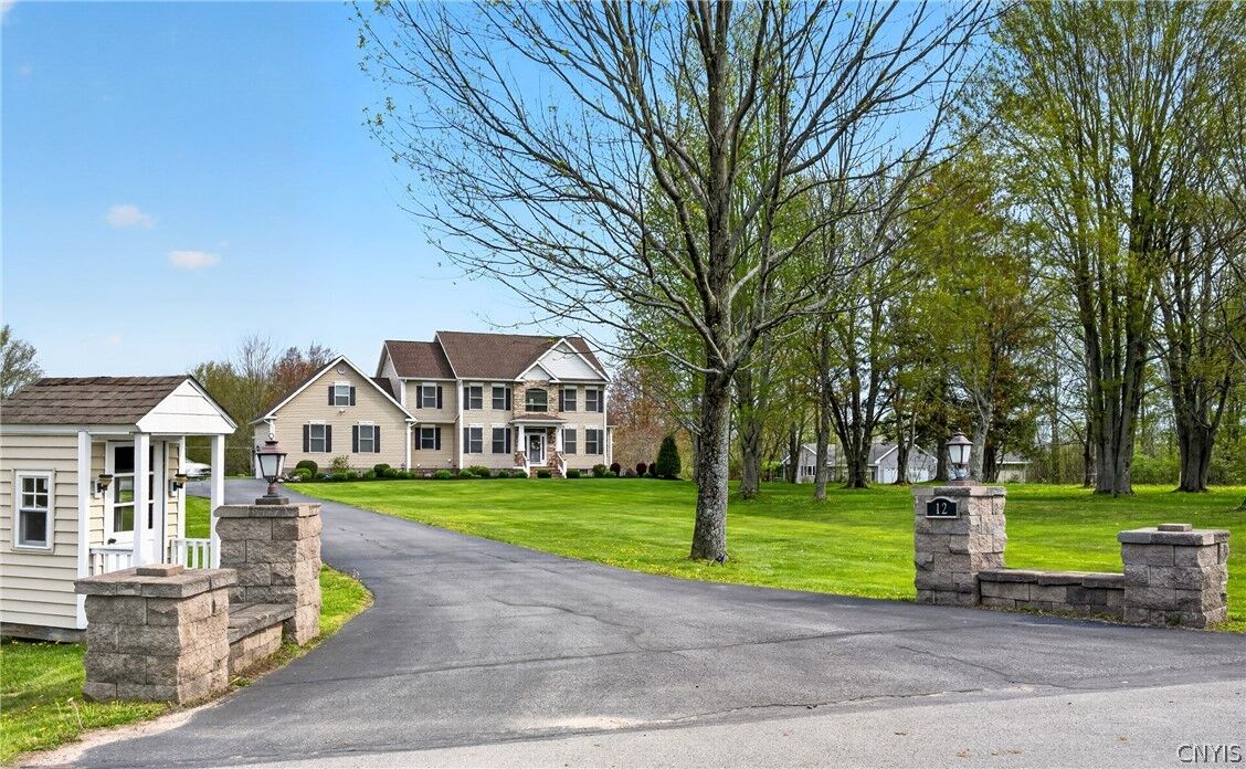 Property Photo:  12 Wilbur Dr  NY 13069 