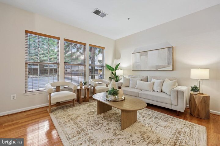 Property Photo:  5091 Donovan Drive  VA 22304 