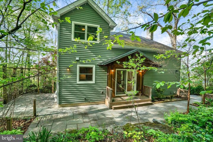 Property Photo:  1694 Spring Valley Road  PA 18015 