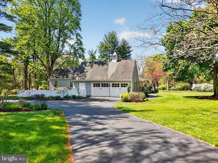 Property Photo:  211 Penn View Drive  NJ 08534 