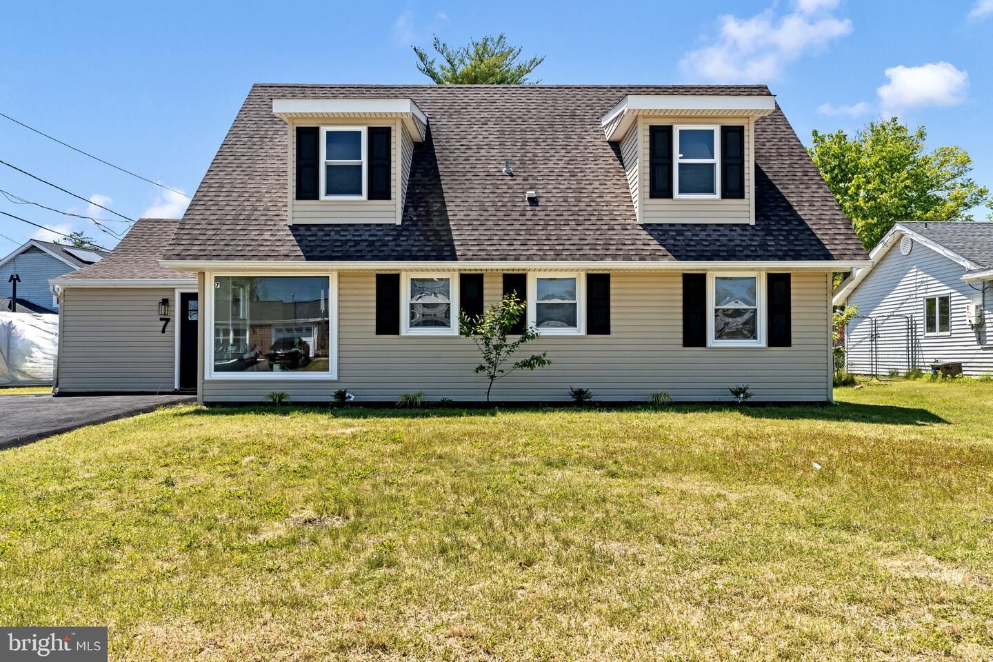 Property Photo:  7 Belhurst Lane  NJ 08046 